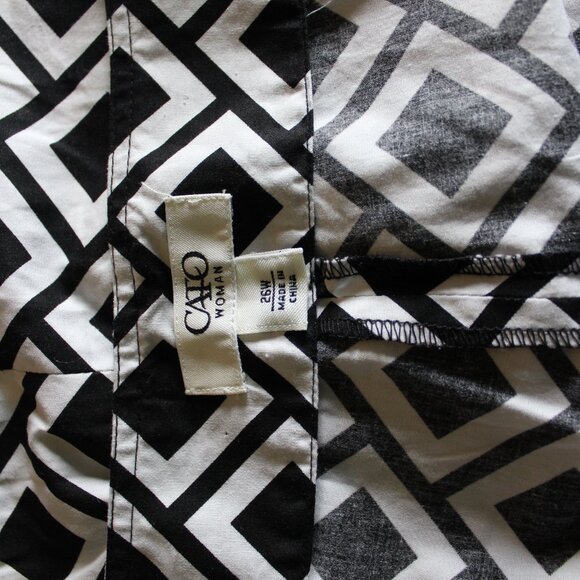 Cato Geometric Pattern Skirt - Picture 3 of 3